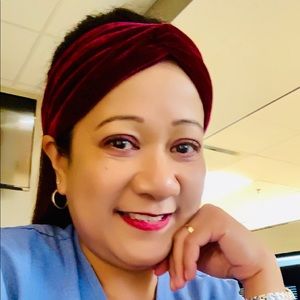 Meet your Posher, Suzette